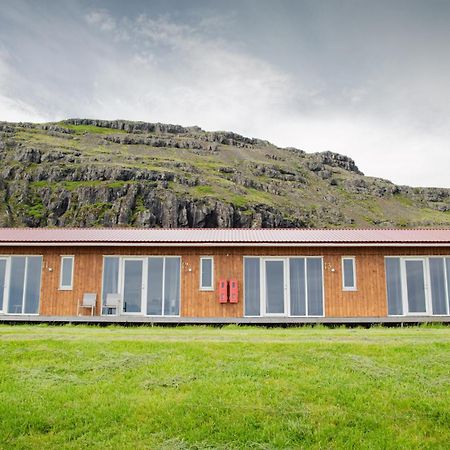 Guesthouse Skálafell Buitenkant foto